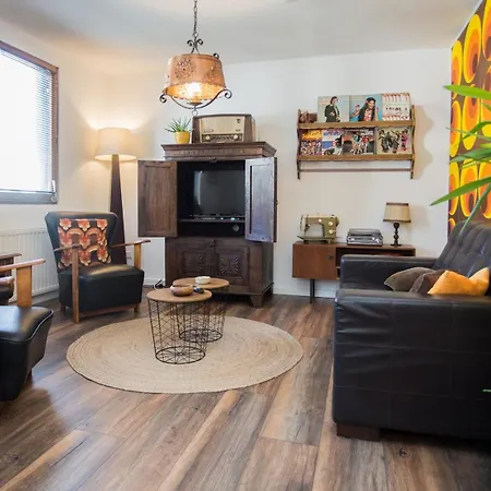 - Brilonerstrasse 16 Siedlinghausen 'retro' Holiday home Winterberg